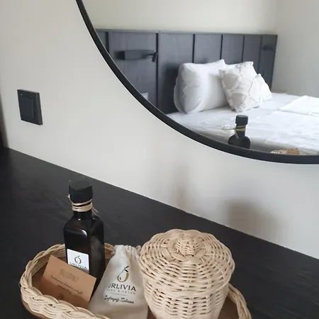 Urlivia Zeytin Bahçesi * Urla