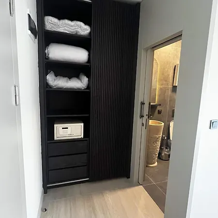 Urlivia Zeytin Bahçesi *